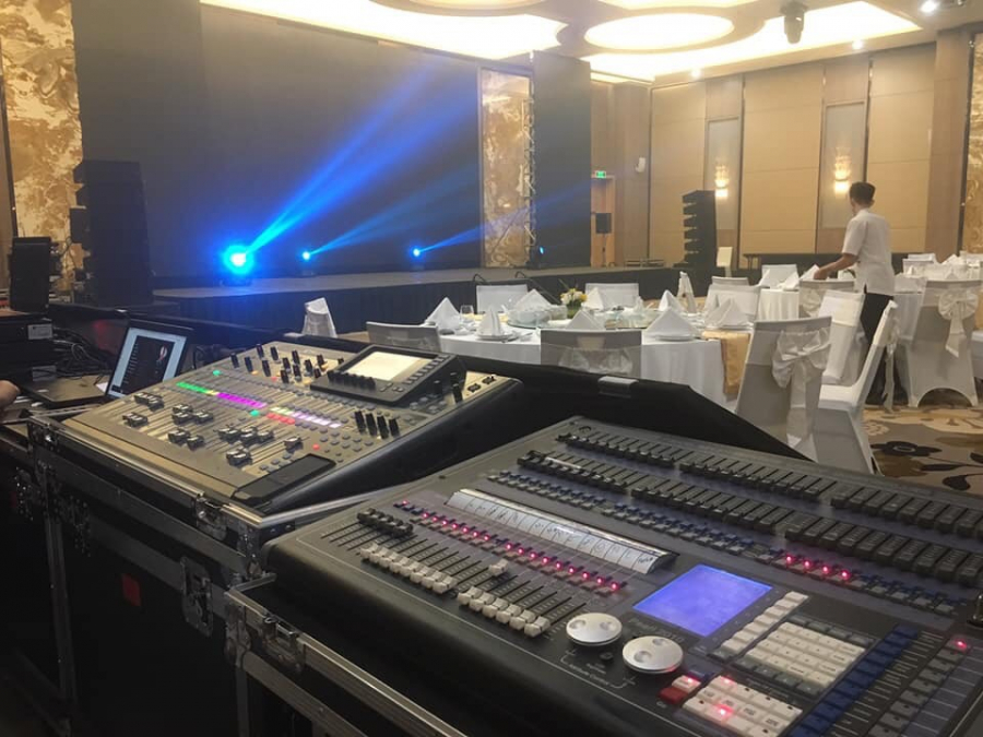 ÂM THANH - ÁNH SÁNG