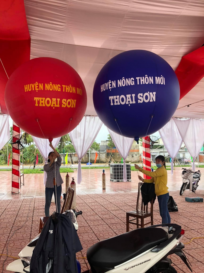 Khinh khí cầu & phướn quáng cáo