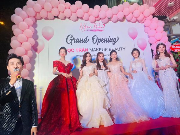 Khai Trương Studio